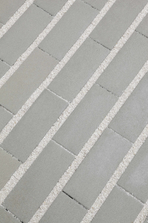 detail Dlažba betonová Best Akvalines standard přírodní 120×300×80 mm
